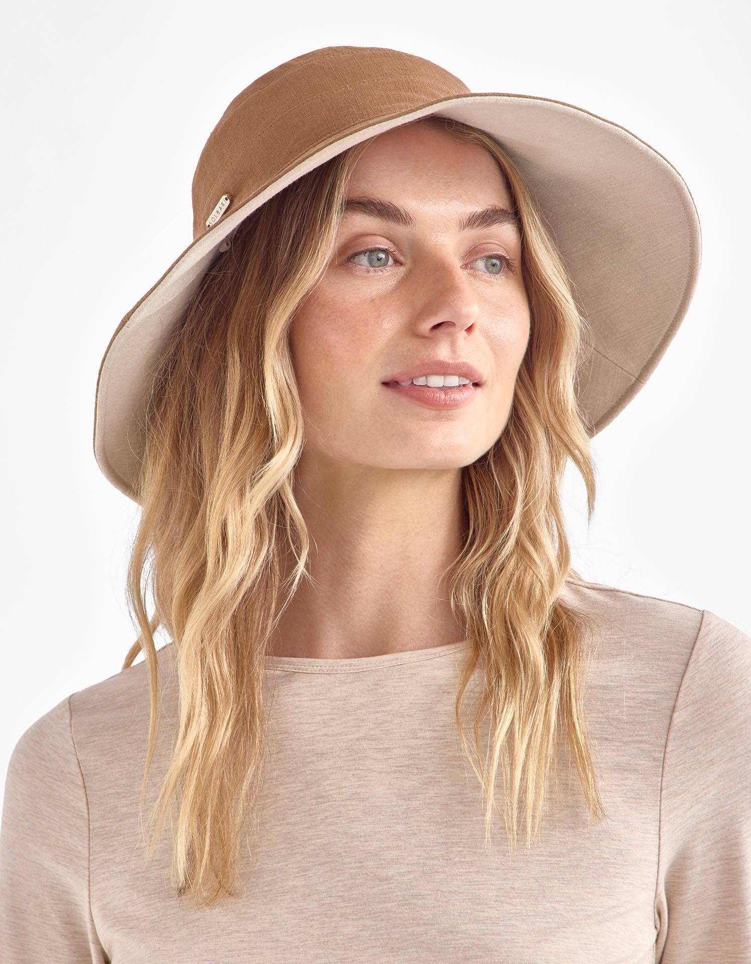 Cinnamon / Beige
